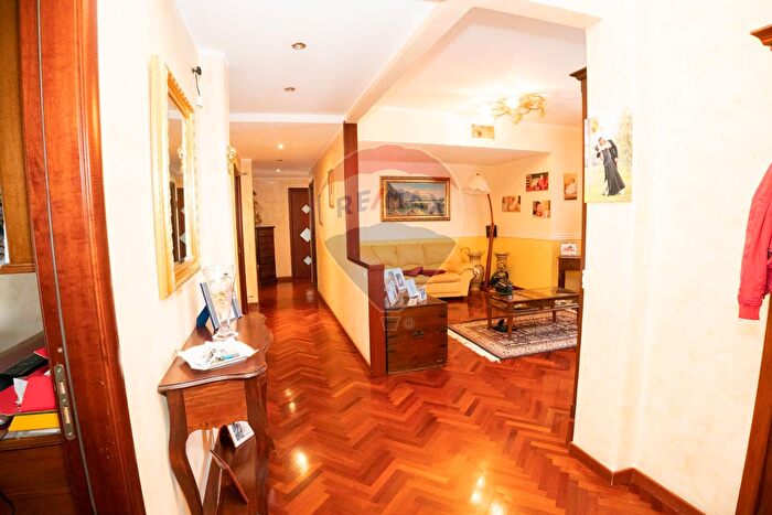 Appartamento quadrilocale in vendita in Via Lenin, Misterbianco