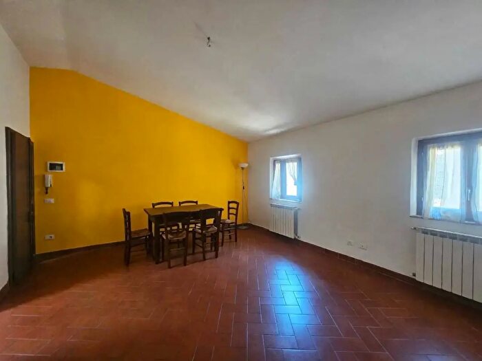 Appartamento trilocale in vendita in Vicopisano