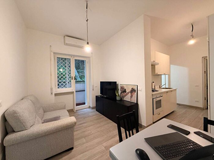 Appartamento bilocale in affitto in Vigna Clara Vigna Stelluti, Roma