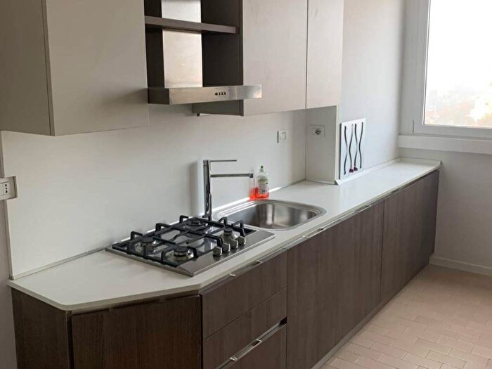 Appartamento trilocale in affitto in Viale Tibaldi, Ascanio Sforza, Milano