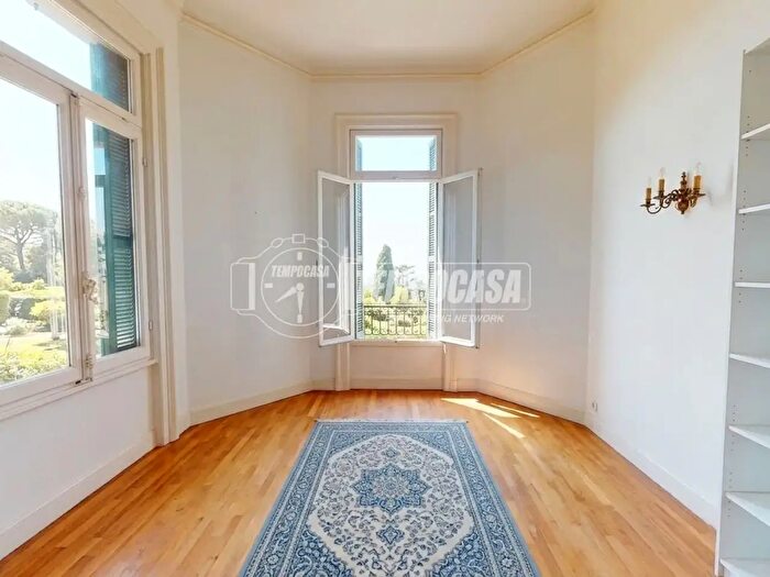 Appartamento con 5 locali in vendita in Via Franco Norero, Sanremo