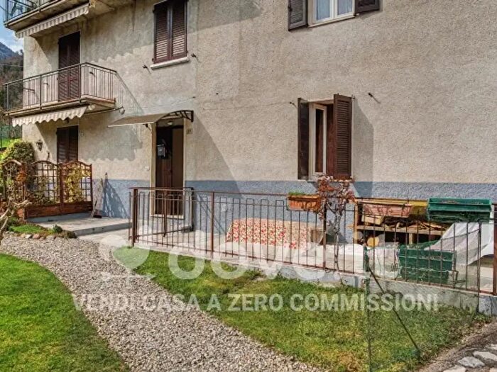 Casa con 5 locali in vendita in Via Bindo, Santa Brigida