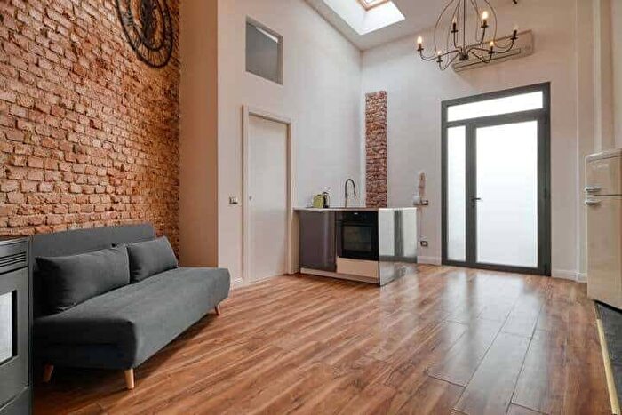 Appartamento monolocale in affitto in Via Ferrante Aporti, Pasteur, Milano