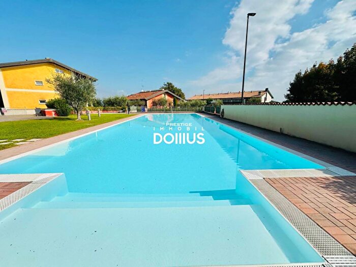 Appartamento trilocale in affitto in Via Madergnago, Desenzanino, Desenzano del Garda