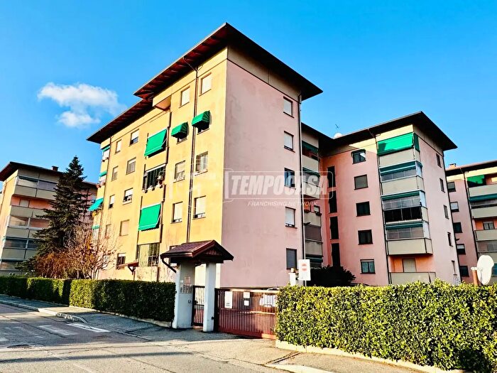 Appartamento quadrilocale in vendita in Via di Vittorio Giuseppe, Settimo Torinese