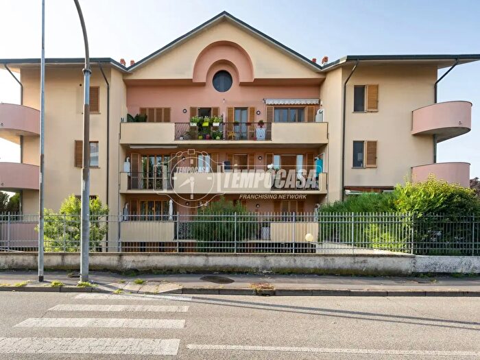 Appartamento trilocale in vendita in Via Anguissola, Cernusco Sul Naviglio