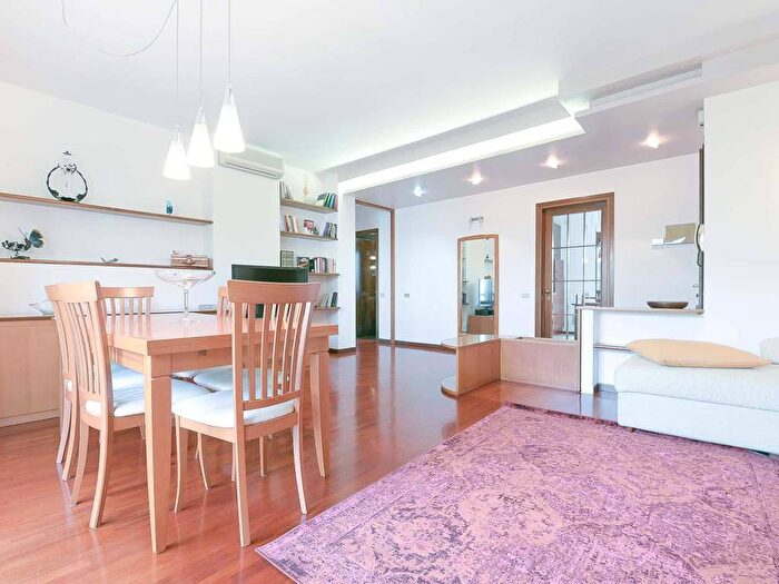 Appartamento trilocale in affitto in Via Indri, Favaro Veneto, Venezia