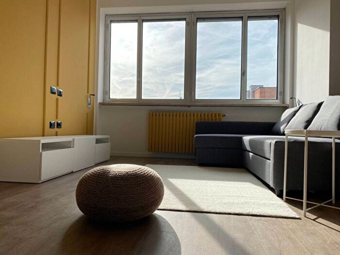 Appartamento trilocale in affitto in Via Sporting Mirasole, Noverasco Sporting Mirasole, Opera