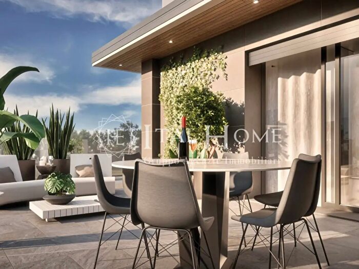 Appartamento trilocale in vendita in Via Piatti, Bergamo