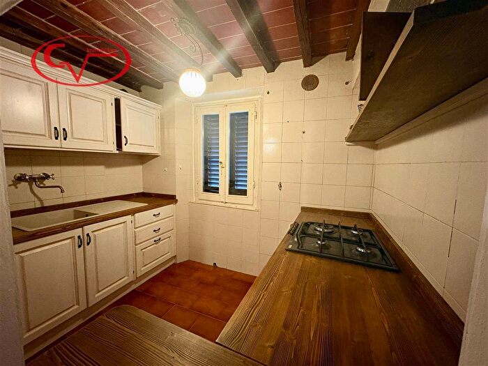 Casa quadrilocale in affitto in Strada Comunale di San Clemente, Loro Ciuffenna