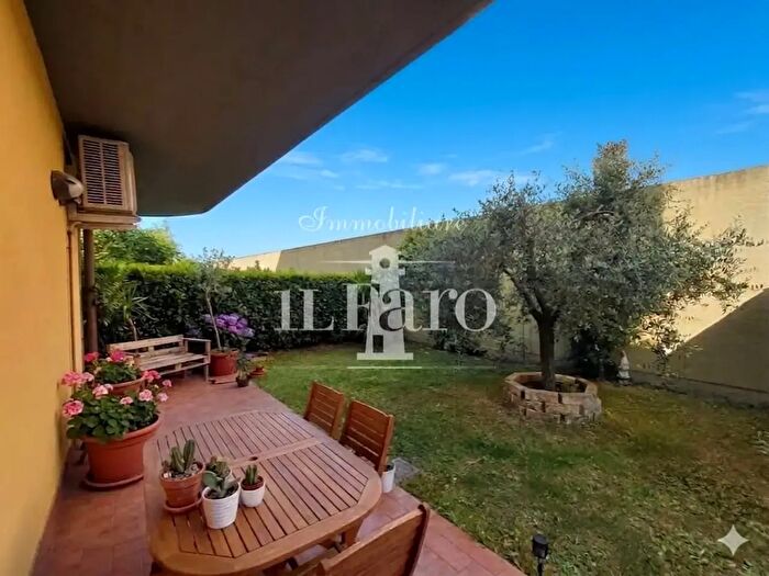 Appartamento trilocale in vendita in Uggero Bardazzi, Signa