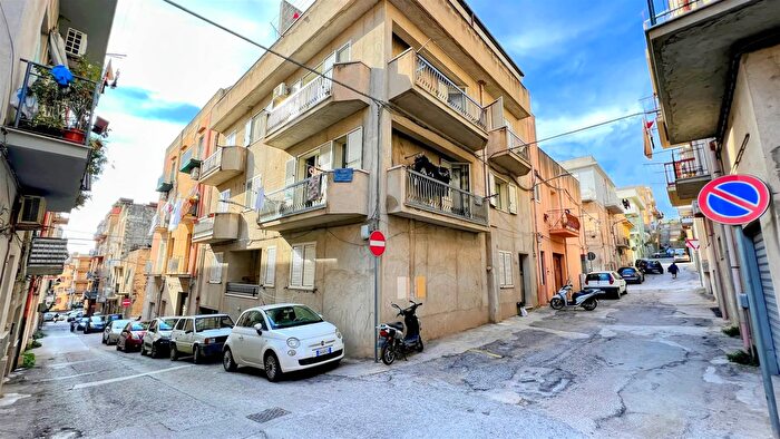 Appartamento trilocale in vendita in Via Bellitti Sciacca, Sciacca