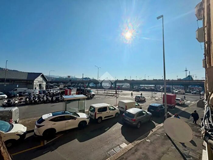 Appartamento monolocale in vendita in Via Milano, Genova