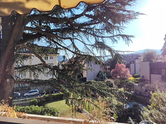 Appartamento trilocale in affitto in Via Weggenstein, Centro, Bolzano