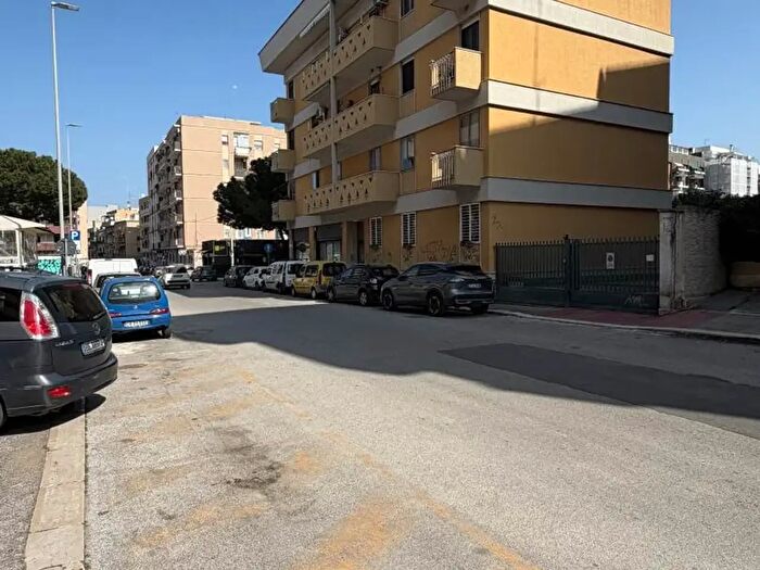 Appartamento con 5 locali in vendita in Via Timavo, Bari