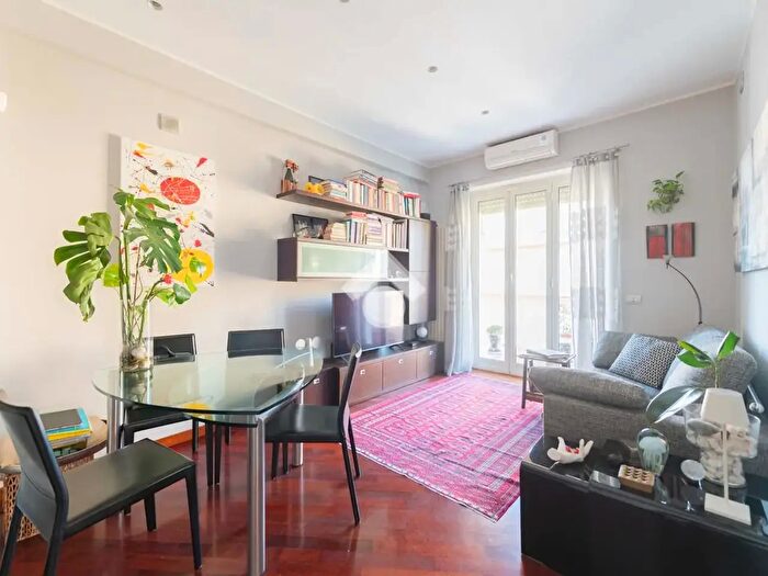 Appartamento bilocale in vendita in Via Valerio Scarabellotto, Roma