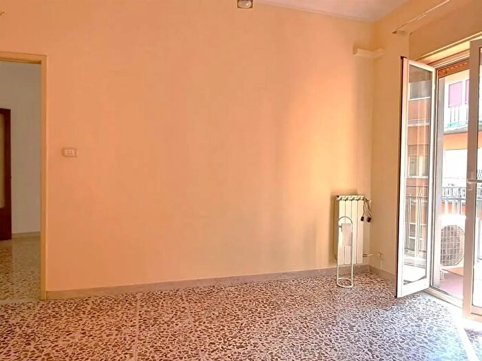 Appartamento trilocale in vendita in Via Conte di Torino, Catania