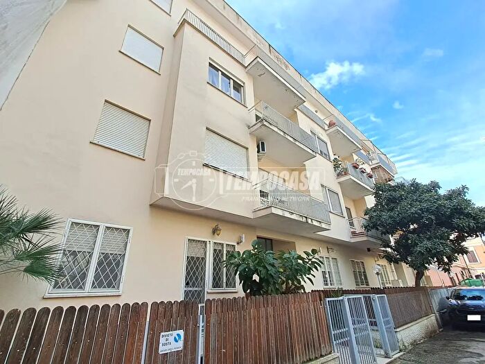 Appartamento trilocale in vendita in Via del Fiume, Terracina