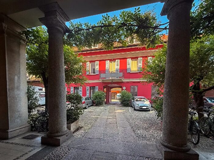Appartamento bilocale in vendita in Via Padova, Milano