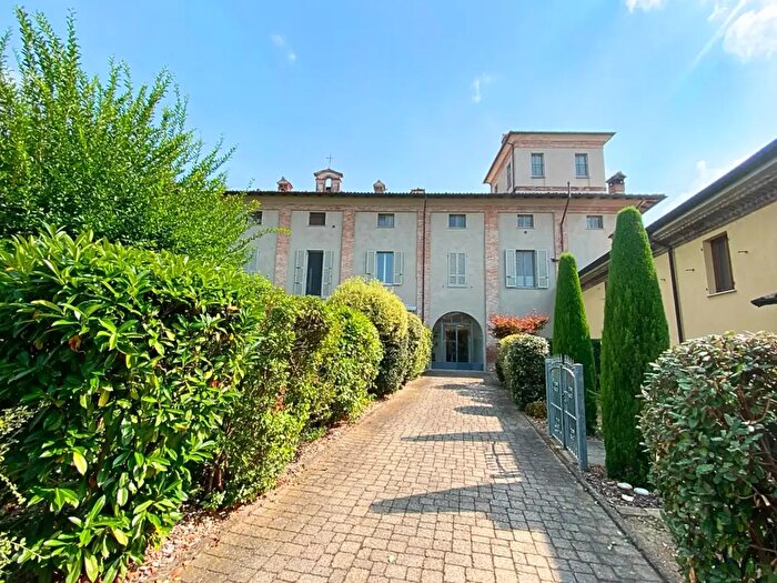 Appartamento trilocale in vendita in Via Guglielmo Marconi, Gossolengo