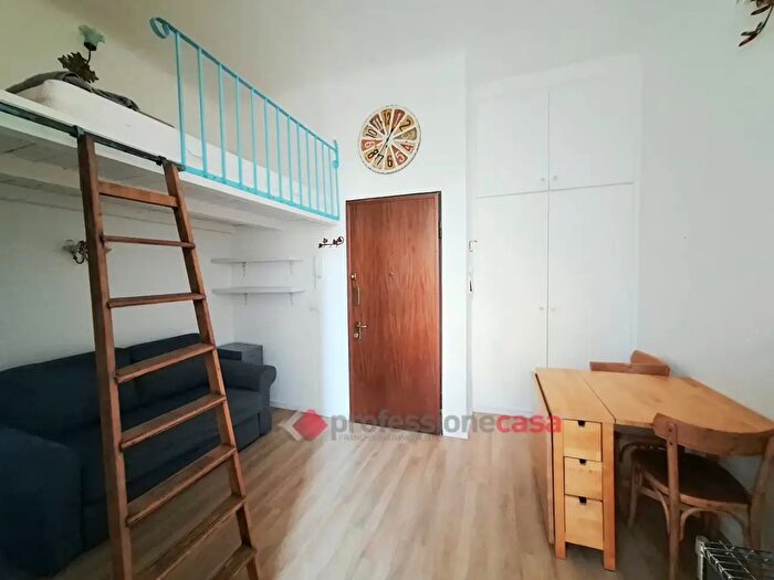 Appartamento monolocale in affitto in Via Parenzo, Milano