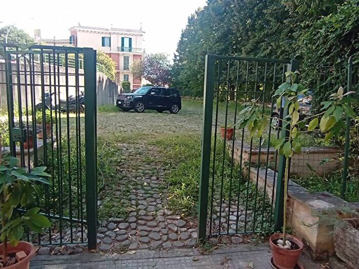 Appartamento con 6 locali in affitto in Viale Giuseppe Mazzini, Centro, Frosinone