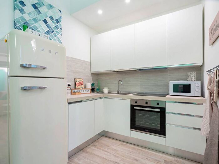 Appartamento bilocale in affitto in Viale Umbria, Porta Romana Medaglie dOro, Milano