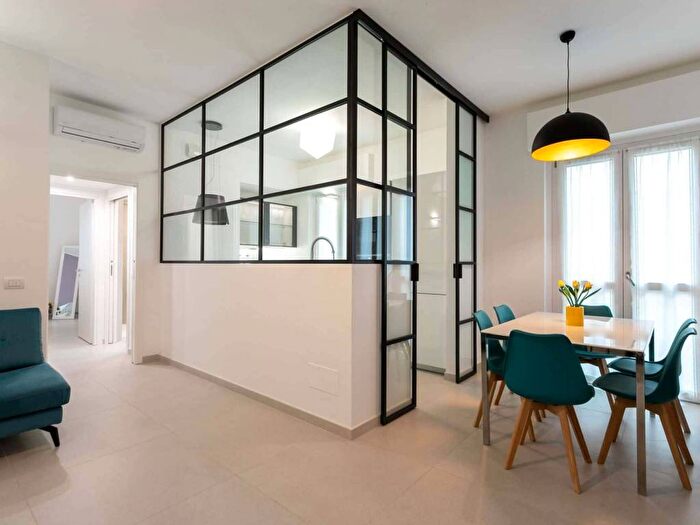 Appartamento trilocale in affitto in Via Privata Assab, Cimiano, Milano