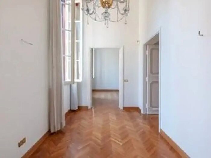 Appartamento quadrilocale in affitto in Via della Fontanella di Borghese, Roma