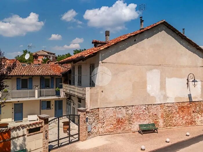 Appartamento trilocale in vendita in Via Cristoforo Colombo, Narzole