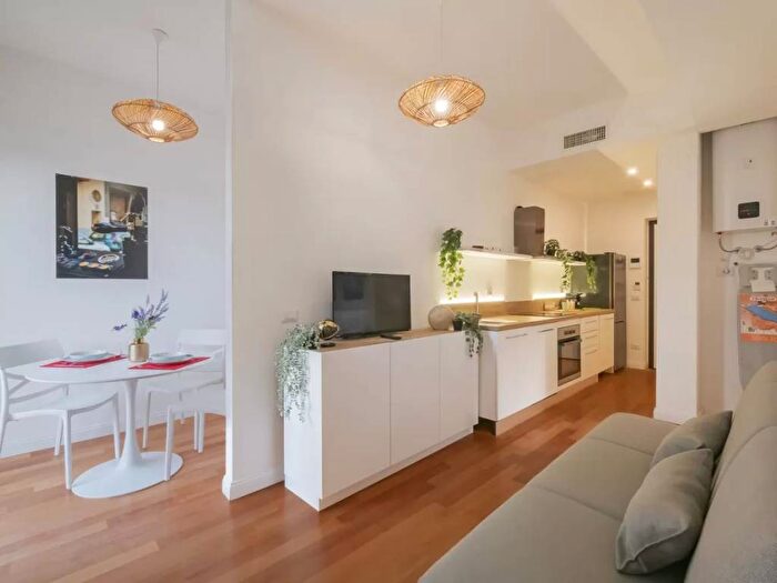 Appartamento bilocale in affitto in Via Gressoney, Martini Insubria, Milano