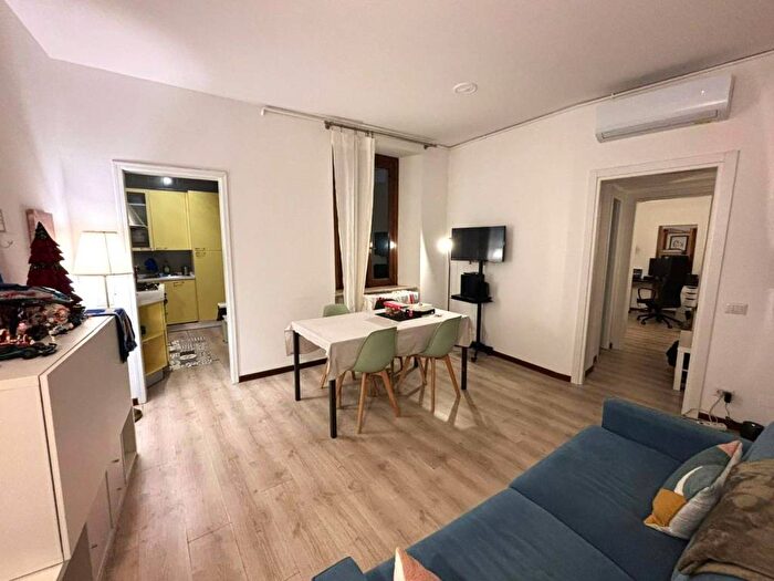 Appartamento bilocale in affitto in Corso di Porta Ticinese, Carrobbio, Milano