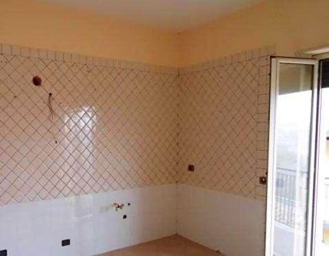 Appartamento con 5 locali in vendita in Via, Agrigento