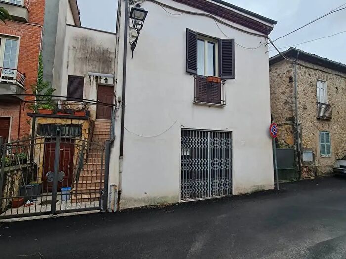 Appartamento trilocale in vendita in Ceprano