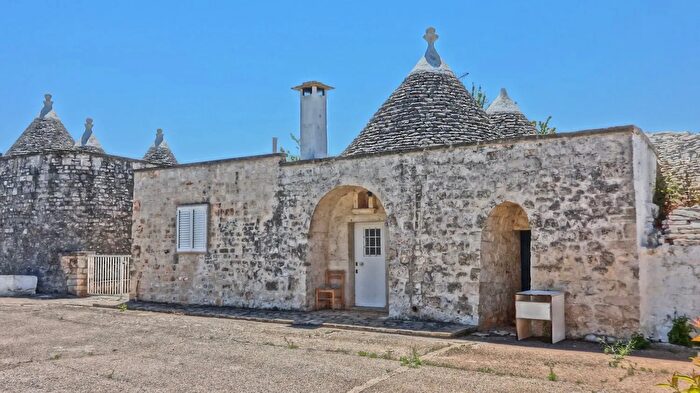 Casa quadrilocale in vendita in Fasano
