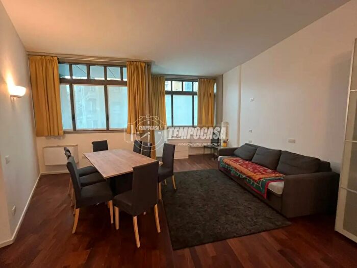 Appartamento bilocale in affitto in Piazza Repubblica, Milano