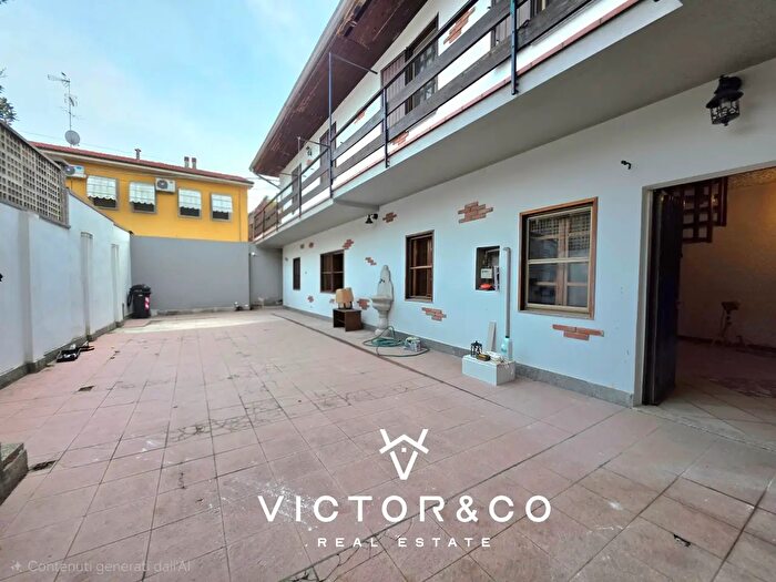 Casa con 6 locali in vendita in Via Ingegnere Antonio Rigorini Snc, Galliate