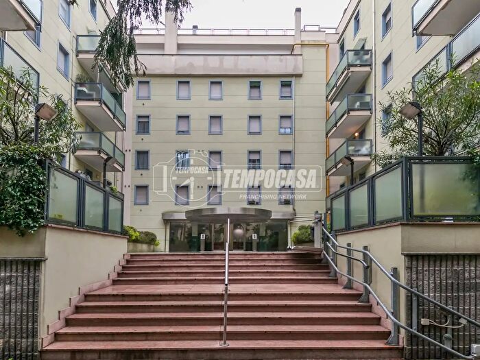 Appartamento monolocale in affitto in Viale Zara V, Milano