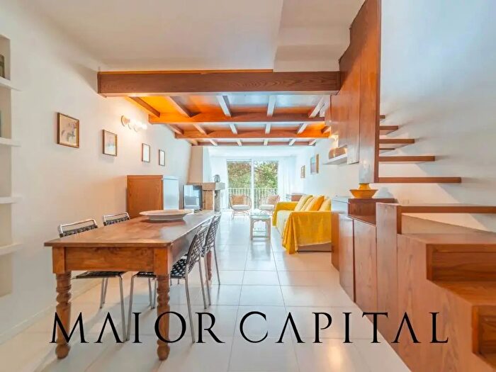 Appartamento con 5 locali in vendita in Olbia