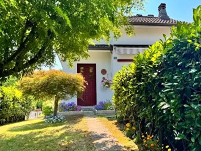 Casa trilocale in vendita in Viale Giuseppe Verdi, Godiasco Salice Terme