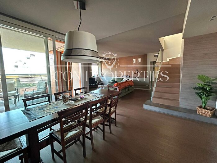 Appartamento quadrilocale in vendita in Luigi Manzotti, Milano