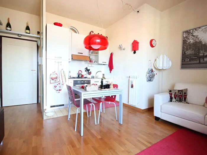 Appartamento trilocale in vendita in Via San Marco, Lucca