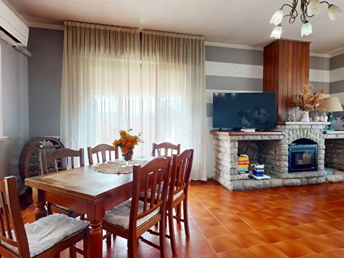 Appartamento quadrilocale in vendita in Via di Ghivizzano Piano di Coreglia, Coreglia Antelminelli