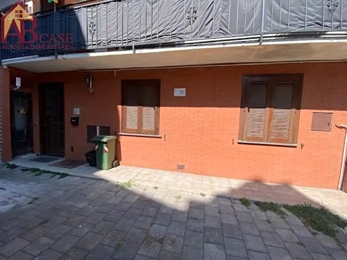 Casa trilocale in vendita in Via Mazzini, Gambolo'