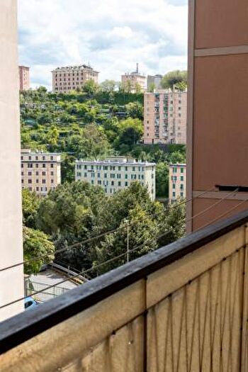 Appartamento bilocale in vendita in Via Generale Manfredo Fanti, Genova