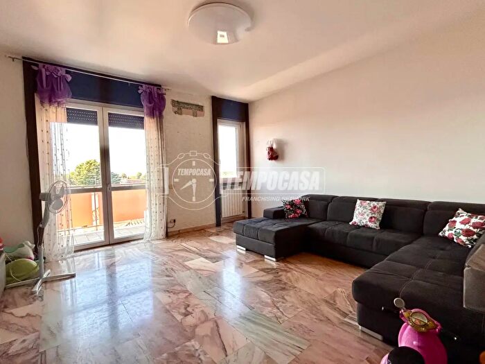 Appartamento quadrilocale in vendita in Via Guglielmo Marconi, Magnago
