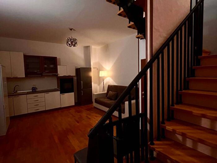 Appartamento bilocale in affitto in Via Soperga, Pasteur, Milano