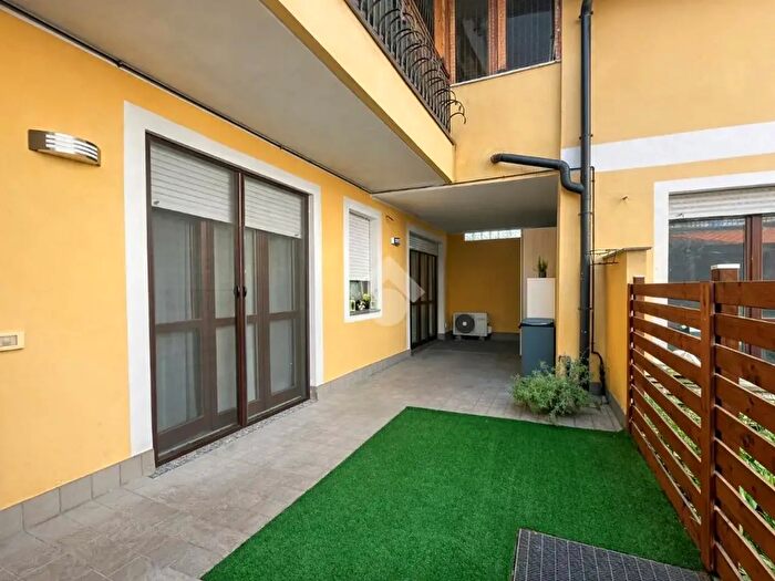 Appartamento bilocale in vendita in Via IV Novembre, BovisioMasciago