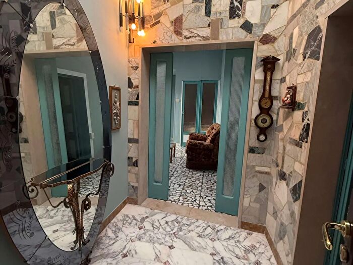 Casa con 7 locali in vendita in Via San Francesco, Montescaglioso