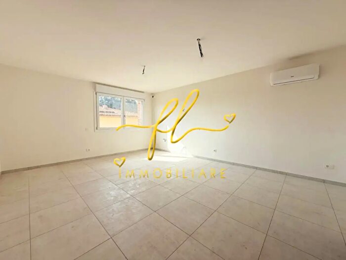 Appartamento trilocale in vendita in Rosignano Marittimo